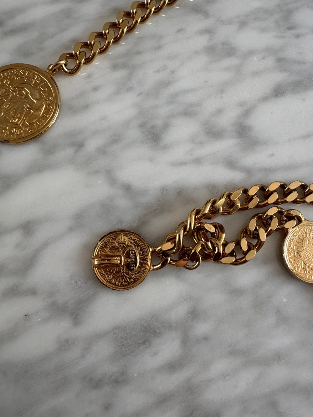 Gold tone “coin” chain belt. Adjustable size. New. - Picture 8 of 9